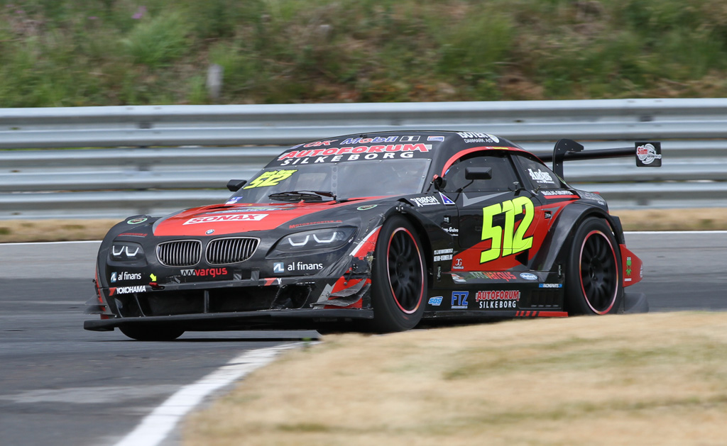 Kevin forsatte efter uheldet
(Foto: Motorsporten.dk)